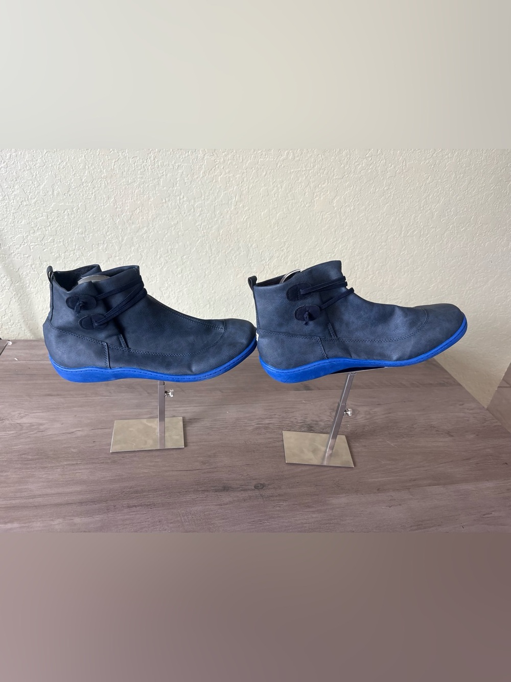 Men’s Gray Minimalist Ankle Boots Blue Sole Comfort Casual Shoes EU 43 US 10